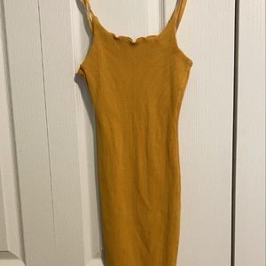 Fitted yellow dress